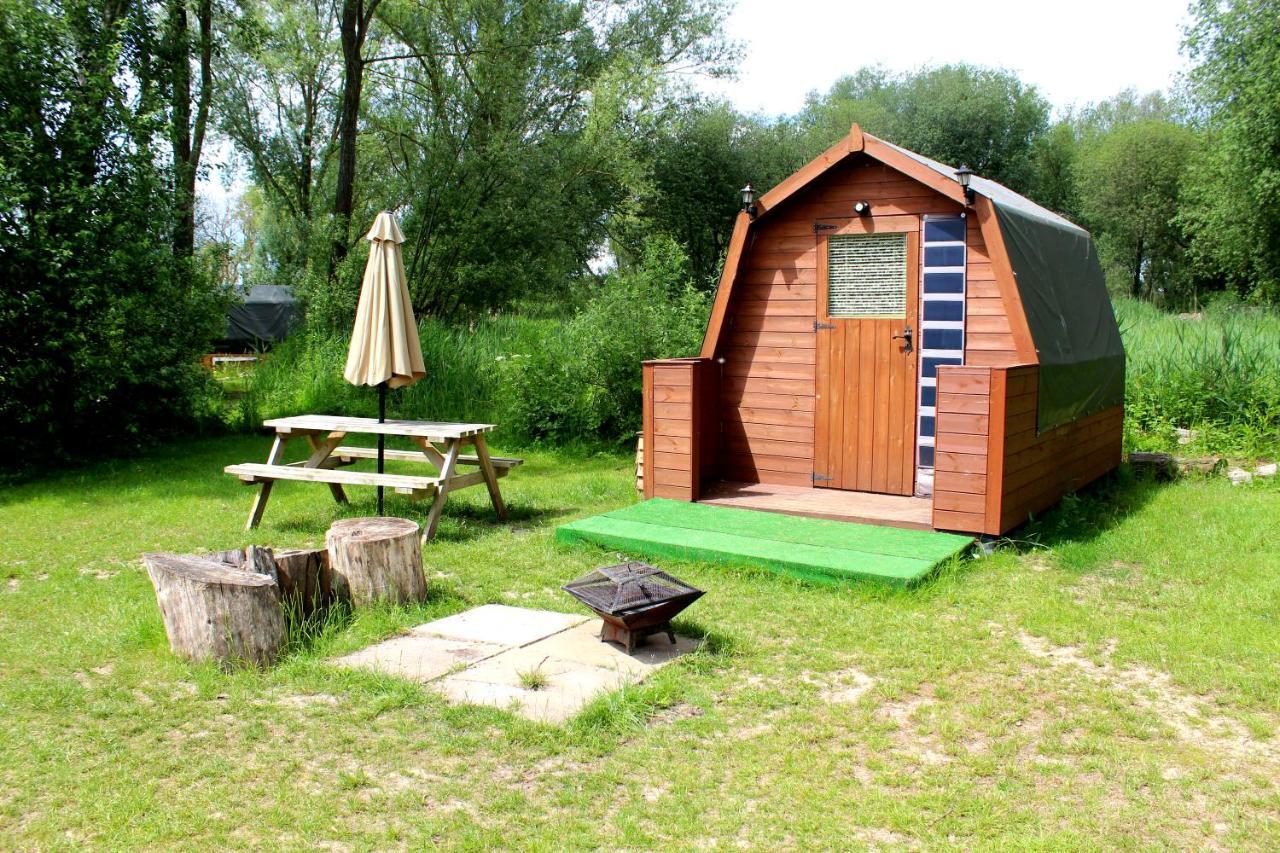Hotel Rum Bridge Fisheries "The Cabin" à Clare Extérieur photo